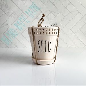 Rae Dunn ‘Seed’ Planter